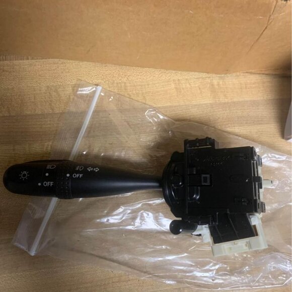 New! AC Delco 6253C Turn Signal, Headlamp, Headlamp Dimmer and Fog Light Switch - Picture 2 of 9